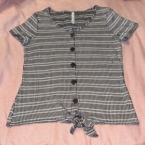 NY Collection Black and White Striped Button-Down Top